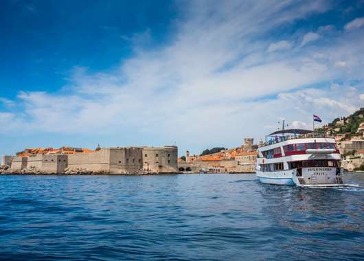 MS Splendid docked in front of Dubrovnik Old Town