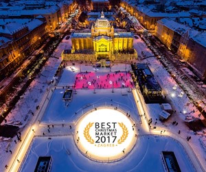 Art Pavilion Zagreb in Advent