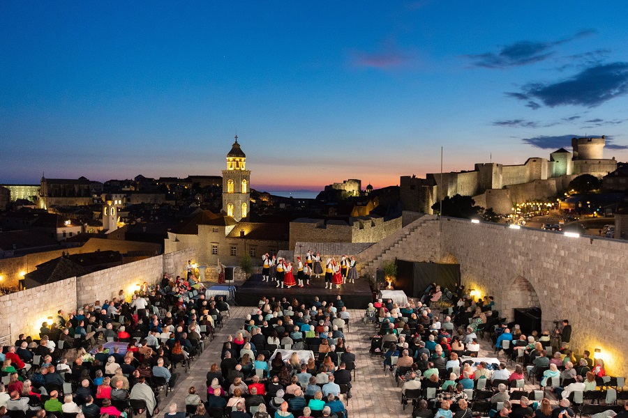 sachin and babi light blue dress ECM Conference participants thrilled with Dubrovnik main image 0