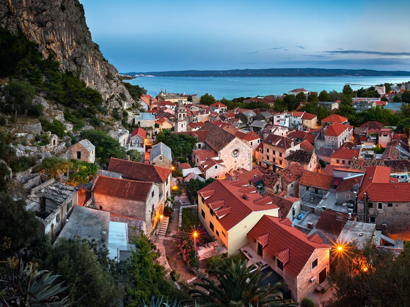 Omis village