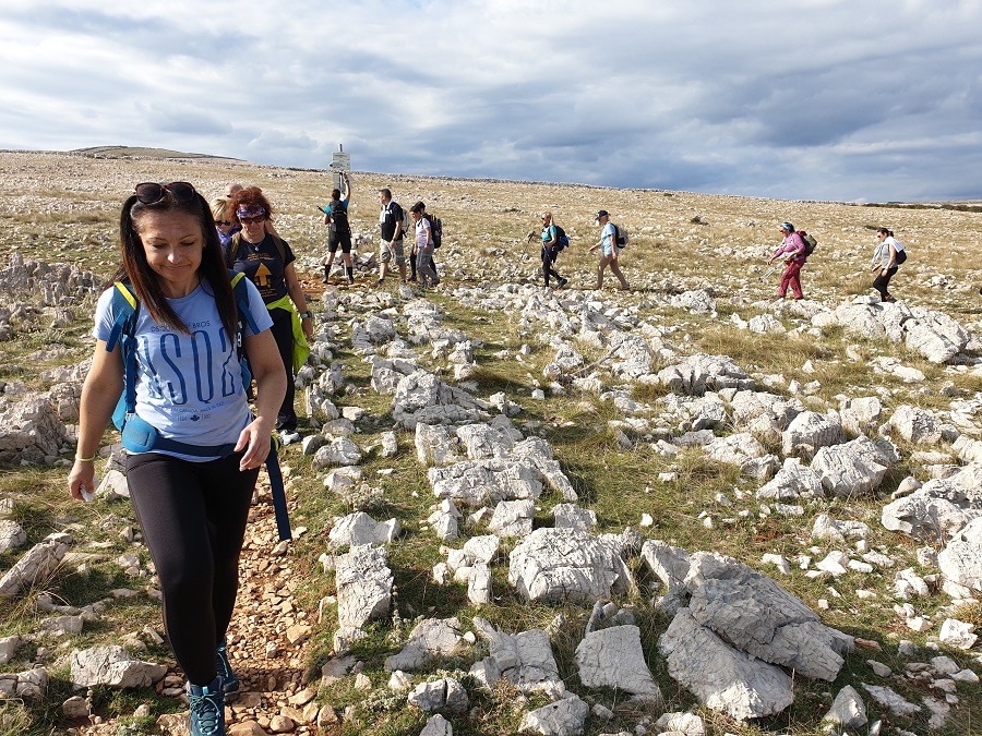 Camino Krk hillside