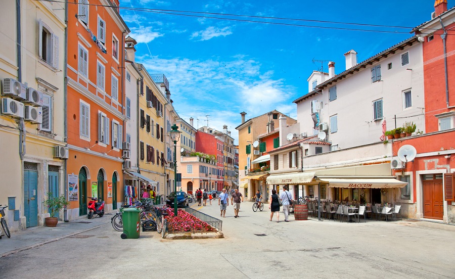 Rovinj main square